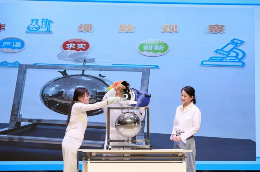 A2.png 2025内蒙古科学实验展演汇演大赛圆满收官相关图片